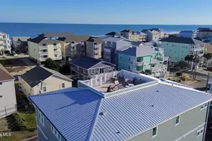 1501 Canal Dr, Carolina Beach, NC 28428 - Photo 4