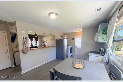 113 Shamrock Drive, Jacksonville, NC 28540 - Photo 10