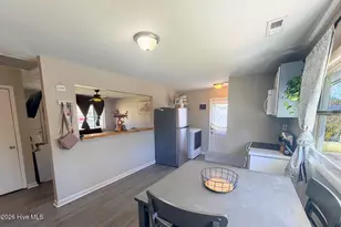 113 Shamrock Dr, Jacksonville, NC 28540 - Photo 10