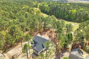 451 Thimbleberry Dr, Vass, NC 28394 - Photo 4
