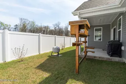 610 Bright Harvest Drive, Maysville, NC 28555 - Photo 28