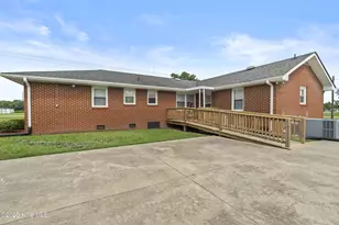 195 Winfall Blvd, Hertford, NC 27944 - Photo 6
