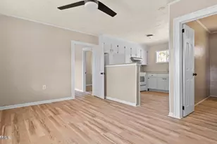 300 Richlands Ave, Jacksonville, NC 28540 - Photo 4