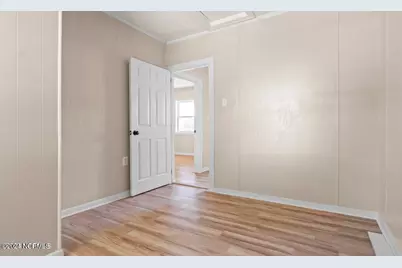 300 Richlands Avenue #1, Jacksonville, NC 28540 - Photo 14