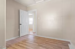 300 Richlands Ave, Jacksonville, NC 28540 - Photo 14