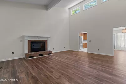618 Chelsea Drive, Sanford, NC 27332 - Photo 8