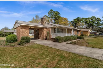 129 Pineland Avenue, Mount Olive, NC 28365 - Photo 26