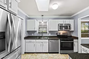 506 Dogwood Ln, Jacksonville, NC 28540 - Photo 10