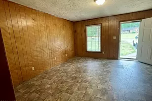 132 Deerfield Rd, Rockingham, NC 28379 - Photo 4