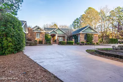 415 Manley Avenue, Southern Pines, NC 28387 - Photo 12