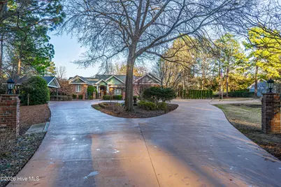 415 Manley Avenue, Southern Pines, NC 28387 - Photo 6