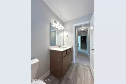825 Hidden Bridge Drive, Jacksonville, NC 28546 - Photo 32