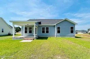825 Hidden Brg Dr, Jacksonville, NC 28546 - Photo 8