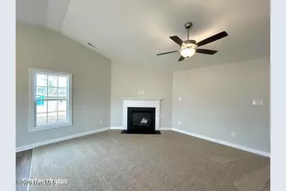 825 Hidden Bridge Drive, Jacksonville, NC 28546 - Photo 18