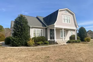 409 Rogers Rd, Zebulon, NC 27597 - Photo 2