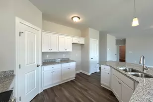 824 Hidden Brg Dr, Jacksonville, NC 28546 - Photo 34