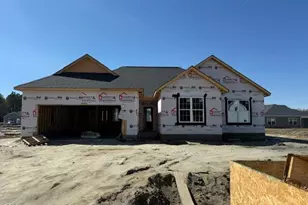 824 Hidden Brg Dr, Jacksonville, NC 28546 - Photo 2