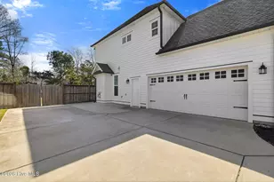 166 Camden Trl, Hampstead, NC 28443 - Photo 2