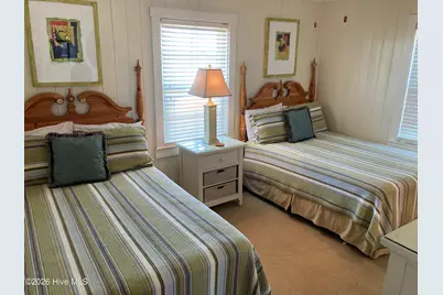 122 Ocean Boulevard E, Holden Beach, NC 28462 - Photo 18