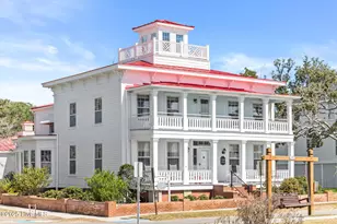 216 W Bay St, Southport, NC 28461 - Photo 4
