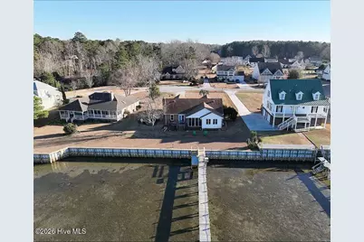 615 Willbrook Circle, Sneads Ferry, NC 28460 - Photo 4