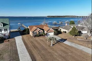 615 Willbrook Cir, Sneads Ferry, NC 28460 - Photo 6