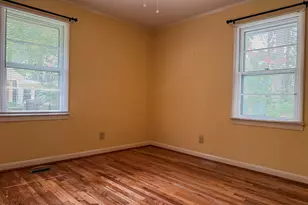 507 W 20th St, Lumberton, NC 28358 - Photo 24