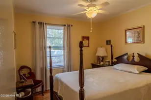 507 W 20th St, Lumberton, NC 28358 - Photo 6