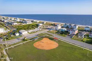 332 NE 40th St, Oak Island, NC 28465 - Photo 94