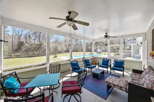 641 Edgewood Ave, Newport, NC 28570 - Photo 6