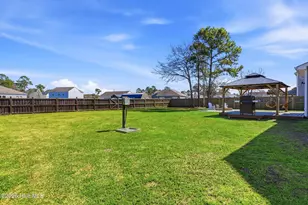 613 Morris Landing Rd, Holly Ridge, NC 28445 - Photo 52