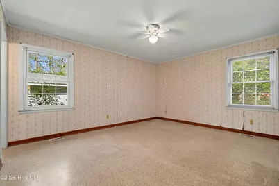 101 NE 40th Street, Oak Island, NC 28465 - Photo 26