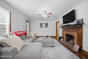 1121 W Williams Cir, Elizabeth City, NC 27909 - Photo 10