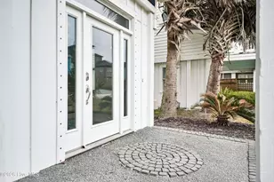 327 N Shore Dr, Surf City, NC 28445 - Photo 2