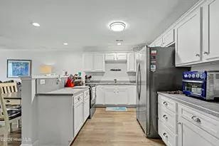105 SE 58th St, Oak Island, NC 28465 - Photo 12