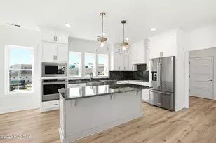 105 Periwinkle Ln, Carolina Beach, NC 28428 - Photo 40
