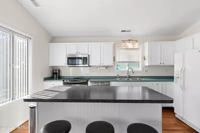 101 SE 24th Street, Oak Island, NC 28465 - Photo 12