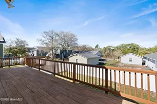 101 SE 24th St, Oak Island, NC 28465 - Photo 36