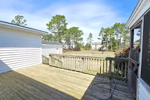 202 Castlebury Ln, Hubert, NC 28539 - Photo 12