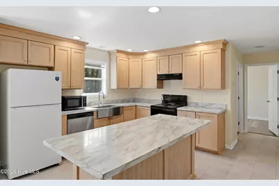 858 Wildwood Circle, Hampstead, NC 28443 - Photo 10