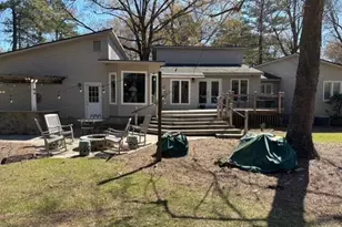 2422 Tram Rd, New Bern, NC 28562 - Photo 4