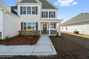 300 Black Hawk Dr, Jacksonville, NC 28546 - Photo 2