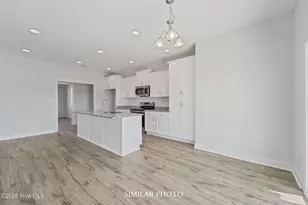 300 Black Hawk Dr, Jacksonville, NC 28546 - Photo 14