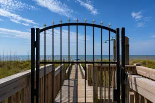 137 W 3rd St, Ocean Isle Beach, NC 28469 - Photo 52