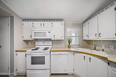 9105 W 9th Street, Surf City, NC 28445 - Photo 28
