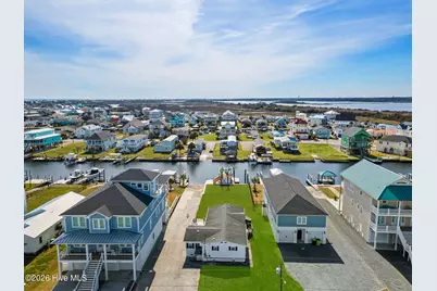 9105 W 9th Street, Surf City, NC 28445 - Photo 12