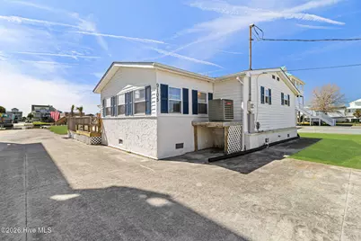 9105 W 9th Street, Surf City, NC 28445 - Photo 6