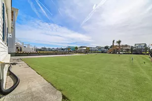 9105 W 9th St, Surf City, NC 28445 - Photo 10