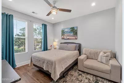 8124 Lakeview Drive, Wilmington, NC 28412 - Photo 32