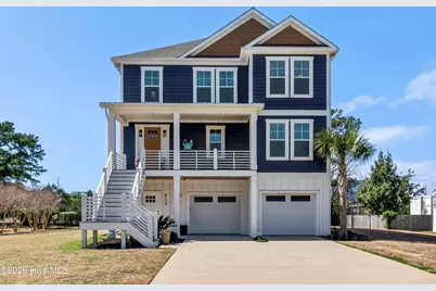 8124 Lakeview Drive, Wilmington, NC 28412 - Photo 1